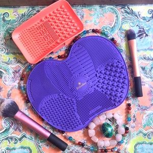 Makeup Brush Cleaner Mat Set (ExSoullent)